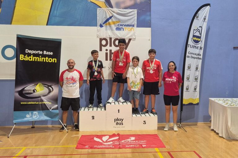 El Auria Bádminton se trae cuatro medallas del TOP TTR Las Playitas