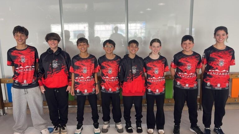 Ocho jugadores del Auria Bádminton Club participan en el Máster Territorial As Neves