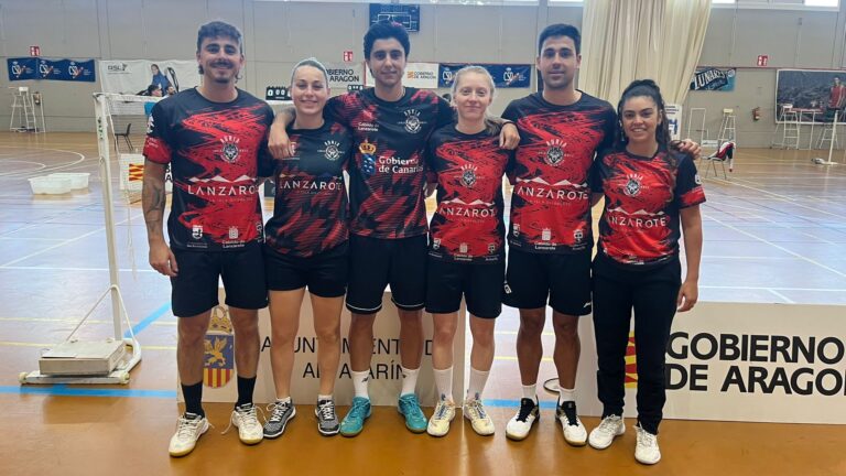 Tres victorias para el Auria Bádminton para conservar el liderato en la Segunda División Oro