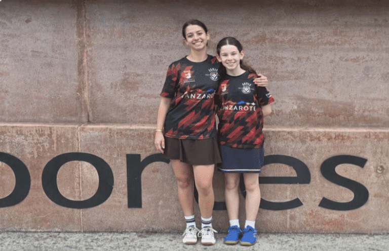 Dos jugadoras del Auria Bádminton Club participan en el Máster Asturias