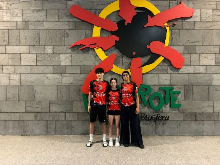 Tres componentes del Auria Bádminton Club participan en el Máster N5 El Rosario